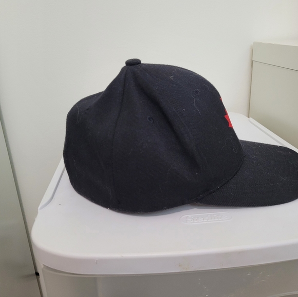 Black ball cap with red Maple Leaf and overlapping white N logo. SM - MD size. - Picture 5 of 5